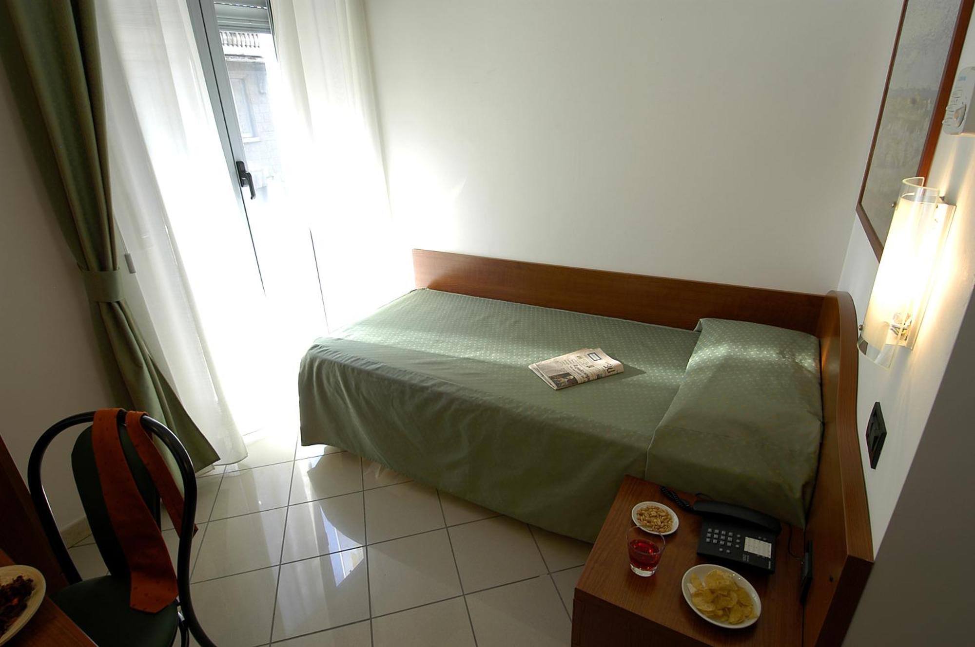 Hotel Dore Mailand Exterior foto