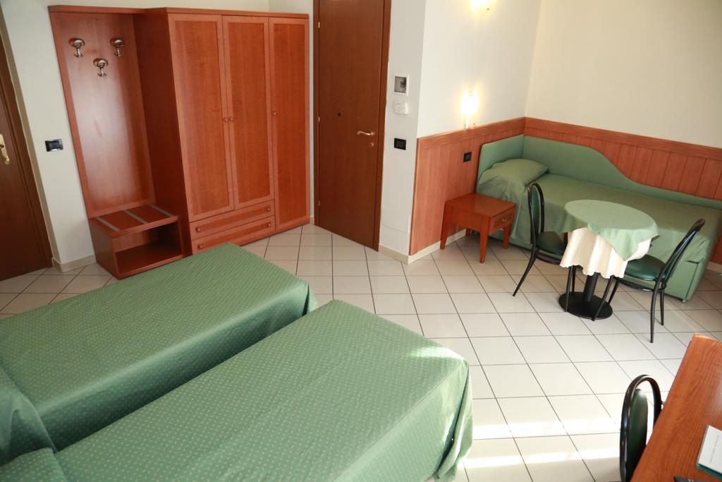 Hotel Dore Mailand Exterior foto